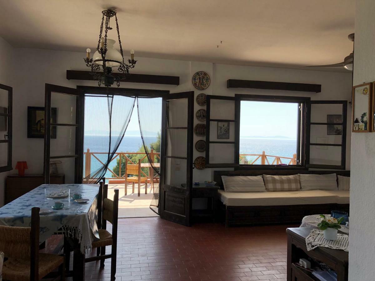 Вилла Unique Sea View House Каландра Экстерьер фото